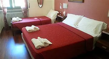 Arena Suite Verona 0*,  Italien