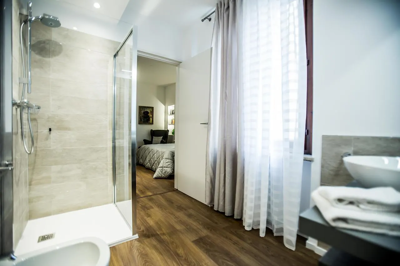 Arena Suite فيرونا بيت ضيافة