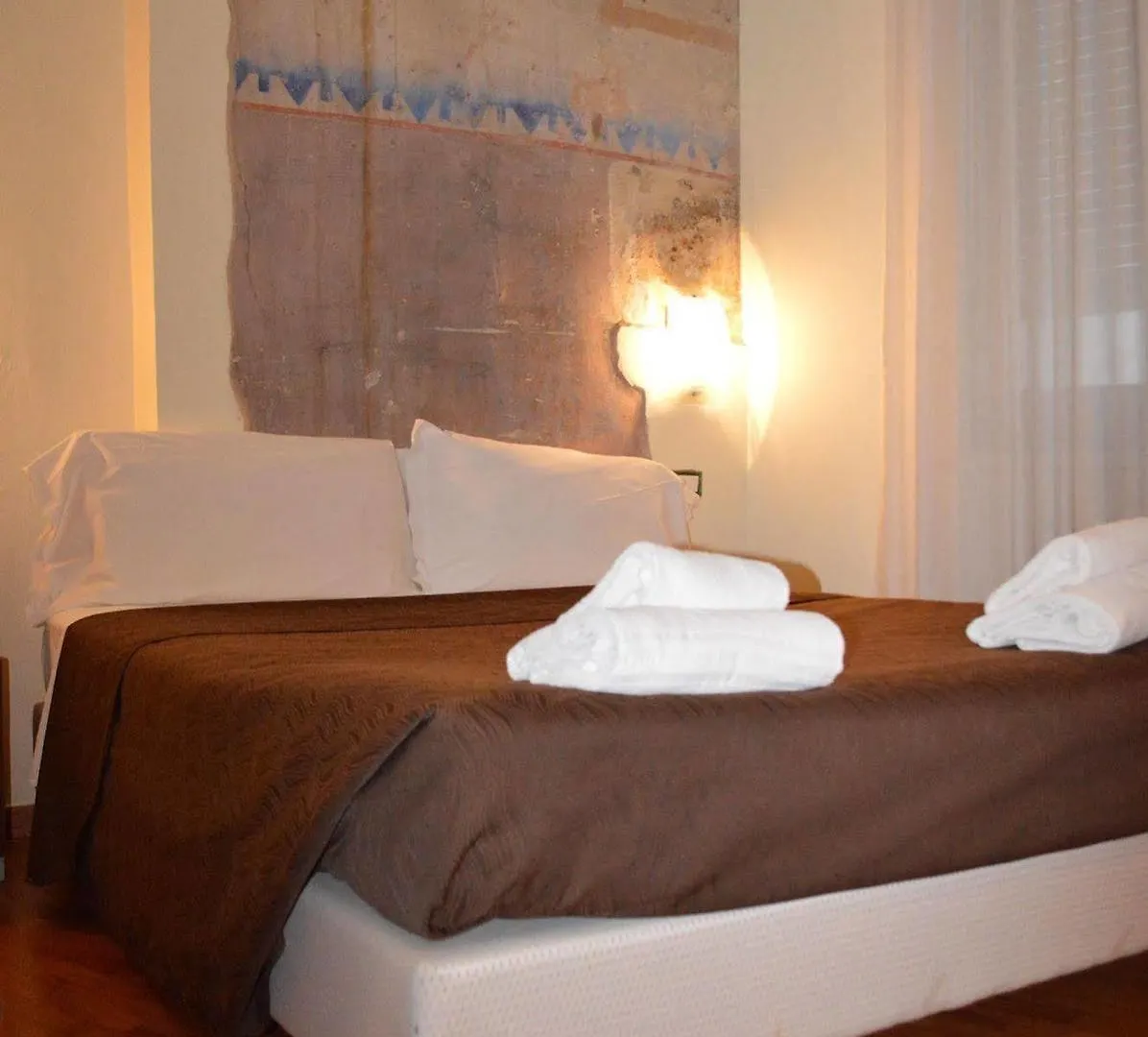 Arena Suite Verona 0*,